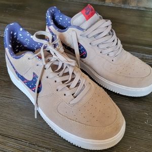 Mens Nike Air Force 1 size 10.5